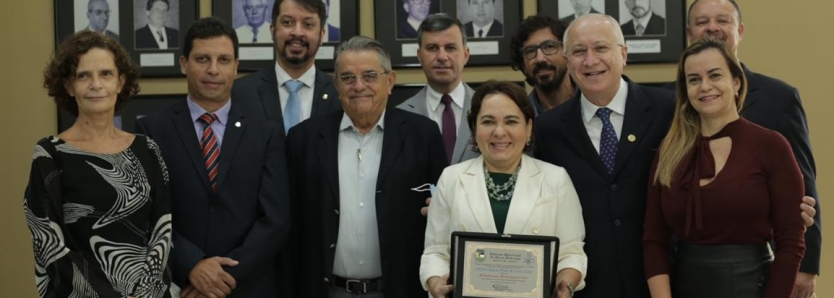 Regina Cidadã Friburguense-Cred.Weverton-Fleiman