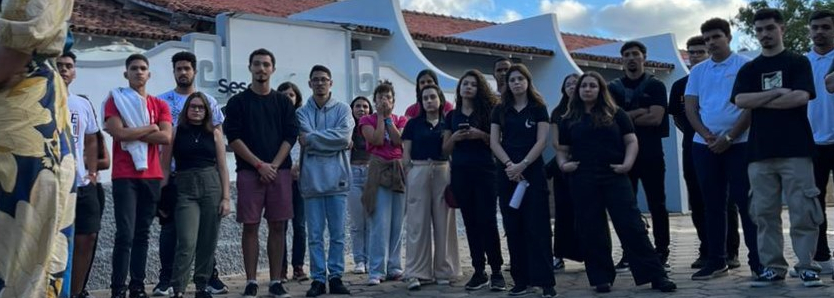 Representantes de empresas juniores visitam o Sesc Grussaí