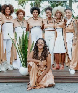 Grupo Ayé Òrun se apresenta no Centro Cultural Sesc Quitandinha em show que mistura afro-samba-jazz e ritmos brasileiros.